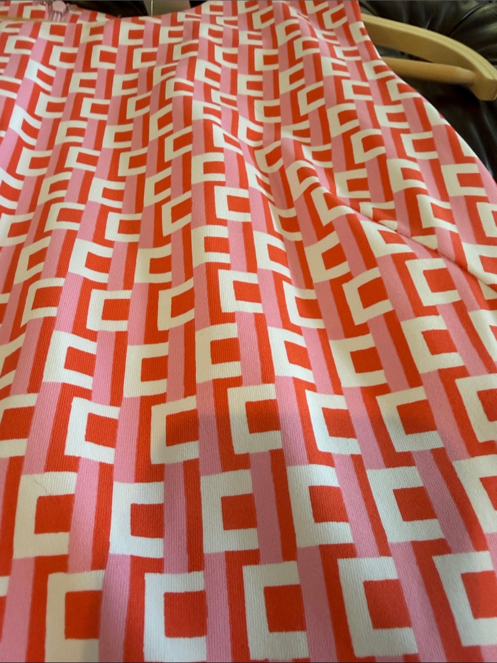 J. McLaughlin Sophia Pink and White Geometric Midi Dress - Picture 4 of 4